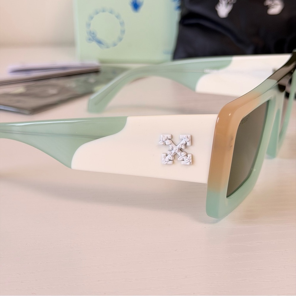 New! Off-White Mint and Beige Sunglasses, OERI069 5955, Authentic - Picture 7 of 9